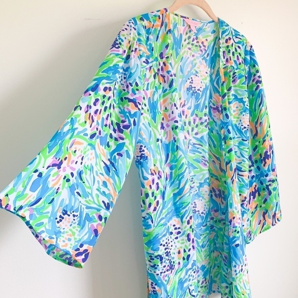 Lilly Pulitzer Hampton Kimono Top - Picture 4 of 7